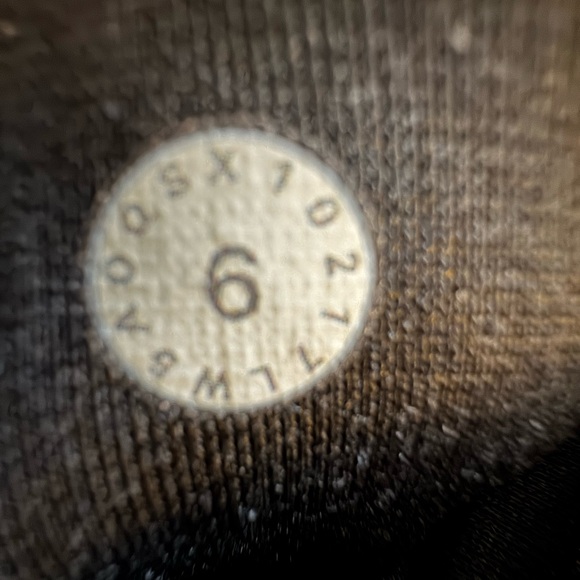 Lululemon High-Rise Grey Mesh Panel Leggings Size 6 - Picture 6 of 7